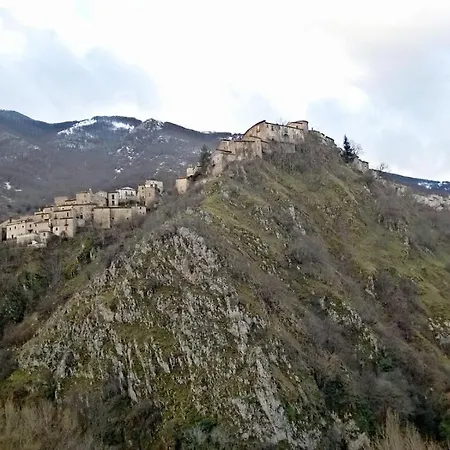 Montagna Grande Nocleg ze śniadaniem *