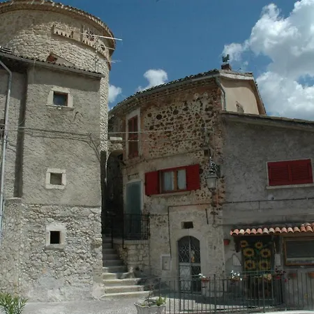 Montagna Grande Nocleg ze śniadaniem Villalago
